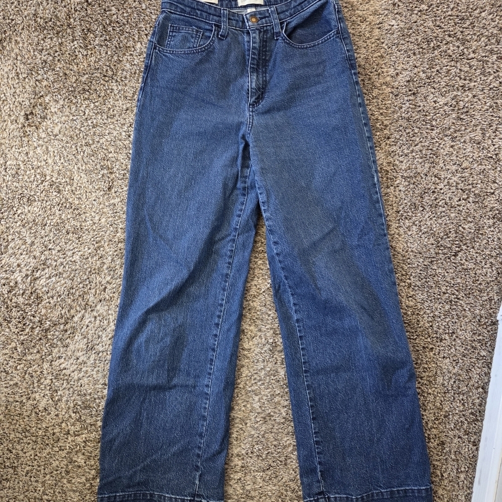 Universal Thread Dark Blue Wide-Leg Jeans